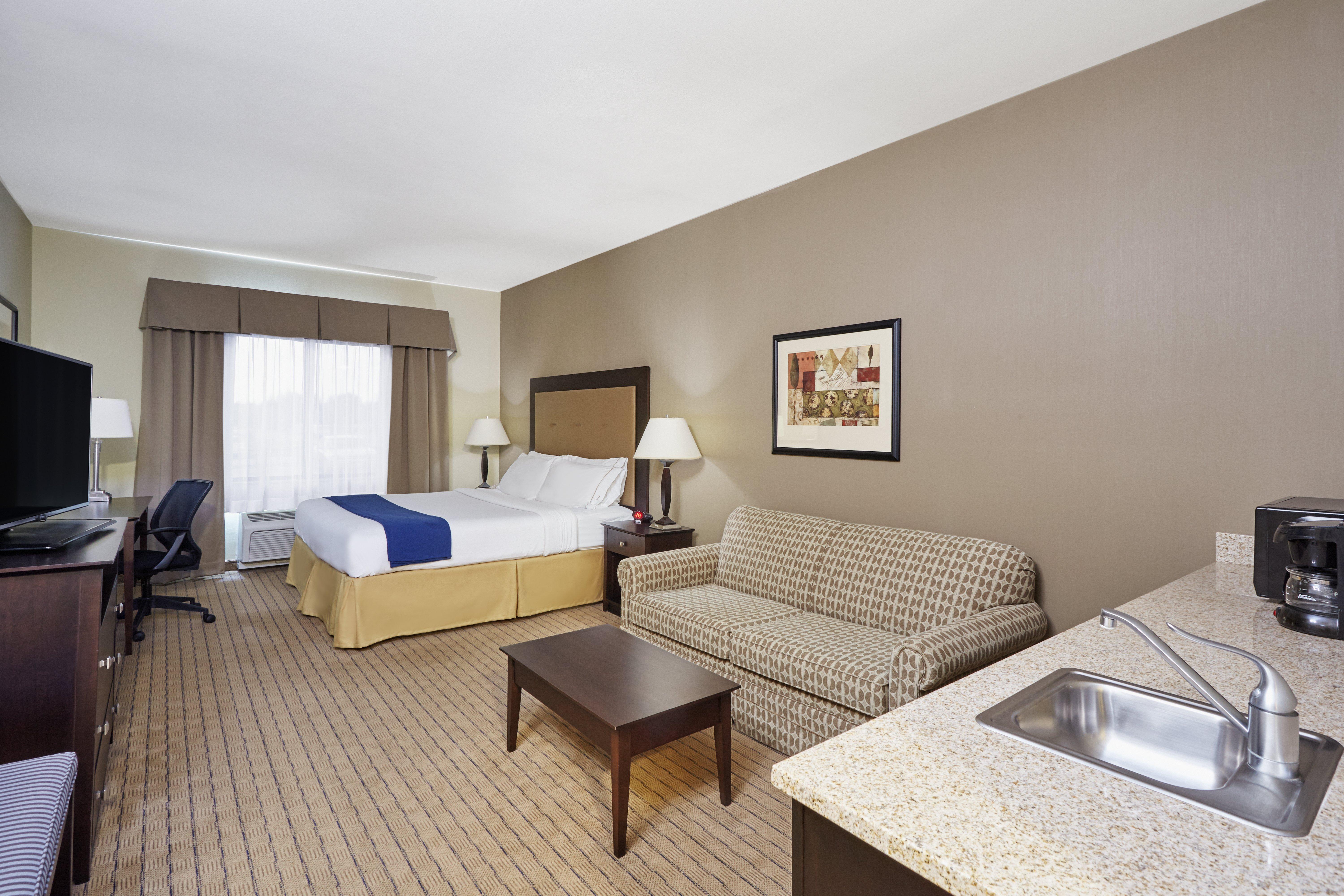 Holiday Inn Express & Suites Madison-Verona By Ihg מראה חיצוני תמונה