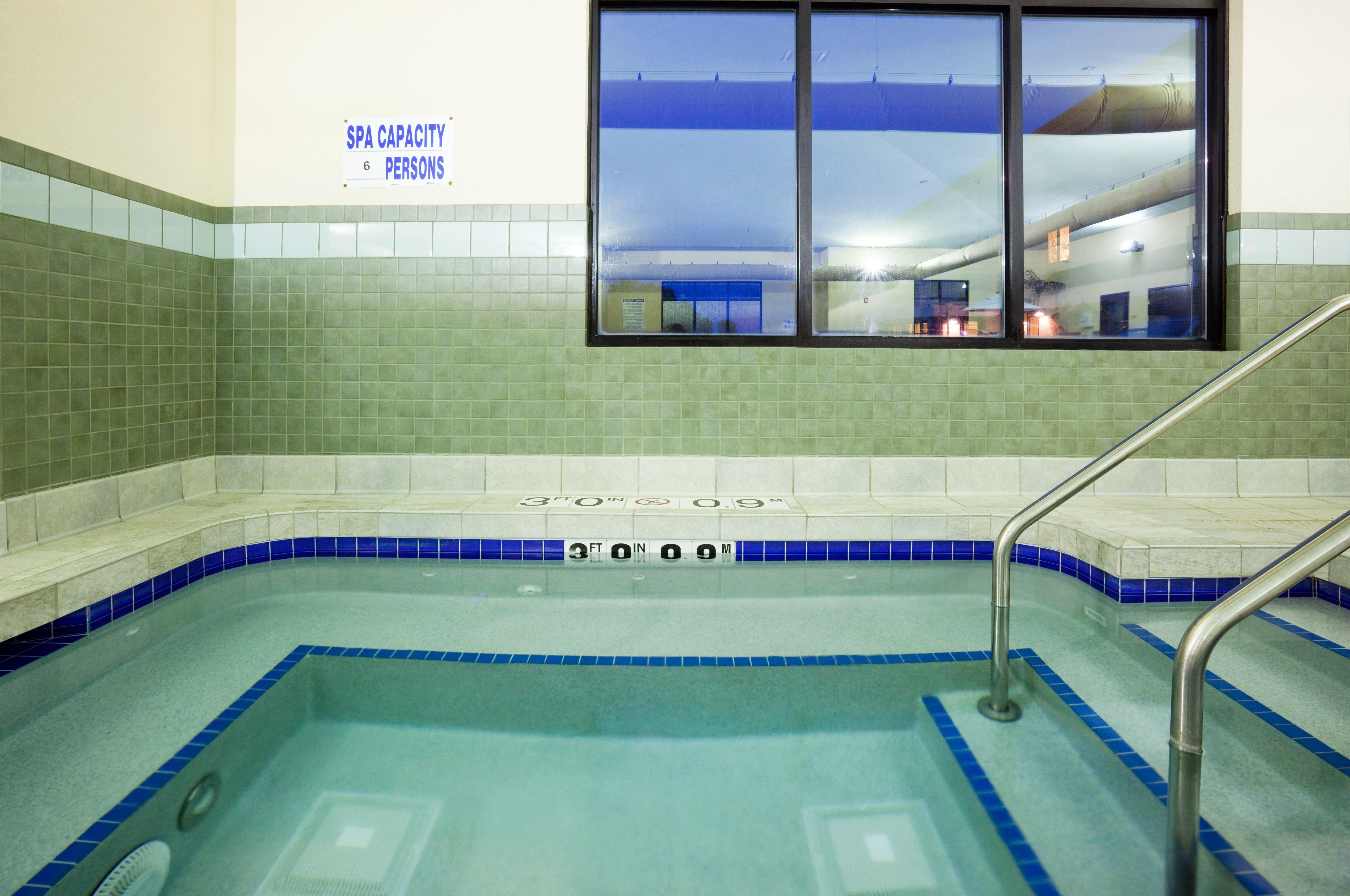 Holiday Inn Express & Suites Madison-Verona By Ihg מראה חיצוני תמונה