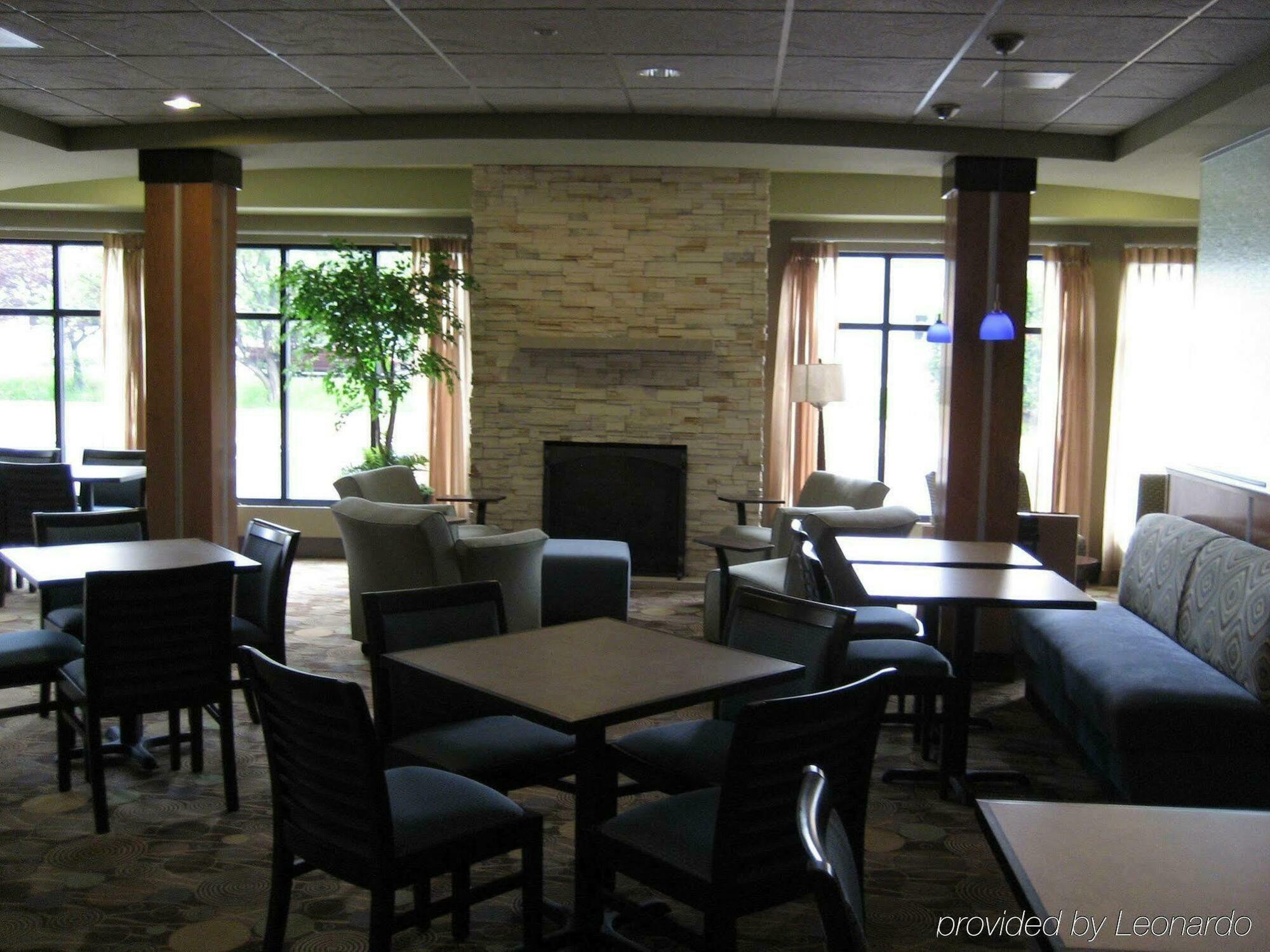 Holiday Inn Express & Suites Madison-Verona By Ihg מראה חיצוני תמונה