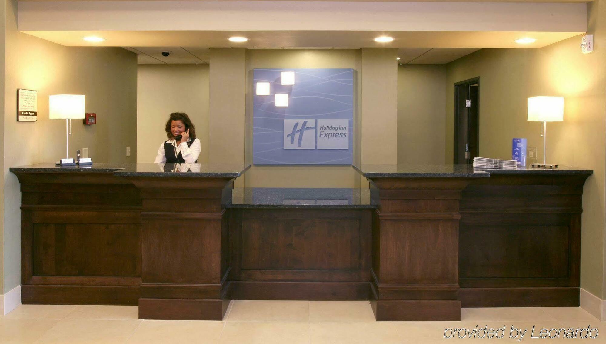Holiday Inn Express & Suites Madison-Verona By Ihg מראה חיצוני תמונה